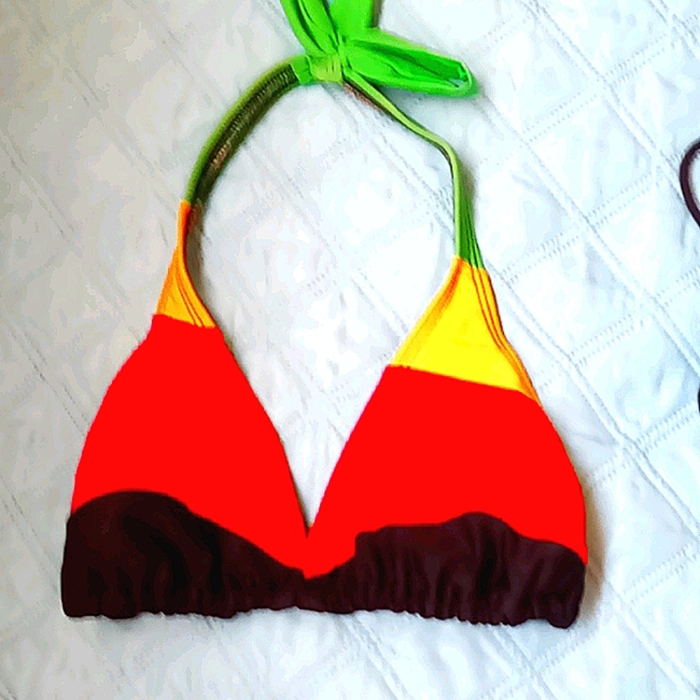 Bathing suit top